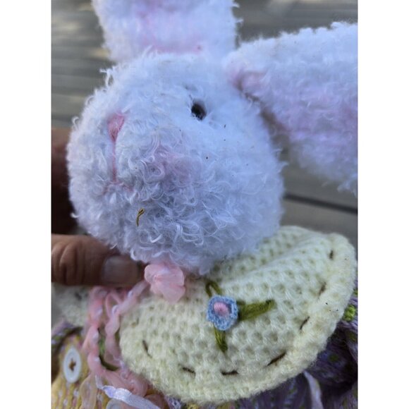 Henton International LTD Kwun Tong Hong Kong Girl Plush Bunny Home Décor Stuffed - Picture 5 of 12